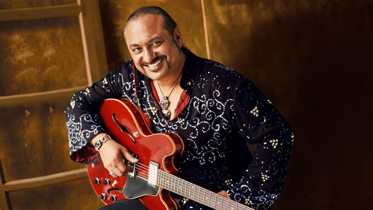 How did Leslee Lewis produce the first season of Coke Studio India?